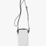 Handytasche aus weißem Leder.