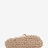 Sandalia plana con hebilla de mujer en beige