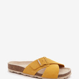 Flache Damen-Sandale mit Schnalle in Amber.