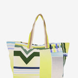 Beach bag with geometric print in green