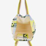 Beach bag with geometric print in green