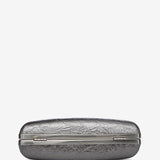 Metallisch glänzender Party-Clutch in Silber.