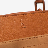 Handbag in cognac recycled materials