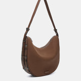 Umhängetasche in braunen recycelten Materialien