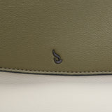 Shoulder bag in green recycled materials