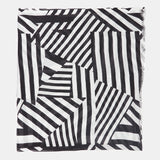 Wool scarf with black and white linear print