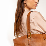 Shopper bag in cognac leather