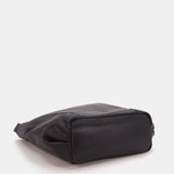 Bolso de hombro en piel negra