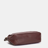Shoulder bag in burgundy leather