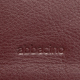 Shoulder bag in burgundy leather