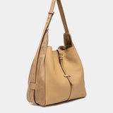 Bolso de hombro en piel y serraje beige