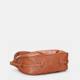 Bolso de hombro en piel cognac