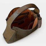 Bolso de hombro en piel troquelada verde