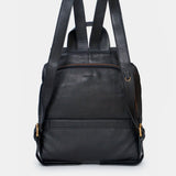 Rucksack aus schwarzem Leder.