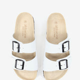 Women's flat leather sandal in white