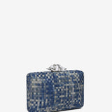 Quadratischer Clutch in Blau.