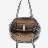 Damen Shopper aus blauer Nylon.