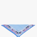 Damenbandana mit mediterranem Muster in Blau.