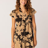 Vestido playero con estampado camel