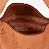 Handtasche für Damen aus orangefarbener perforierter Leder.