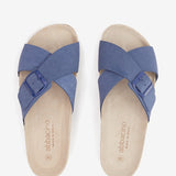 Women's flat sandal with buckle in blue