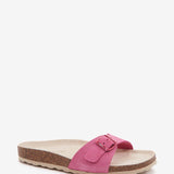 Women's flat buckle sandal in fuchsia