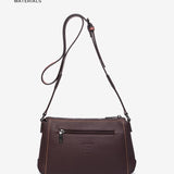 Shoulder bag in burgundy recycled materials