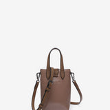 Patent leather handbag in taupe