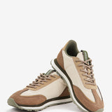 Women's sneaker in beige