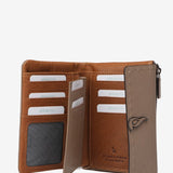 Cartera pequeña de piel en beige