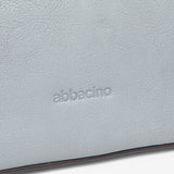 Kleiner Shopper aus Leder in Blau.