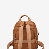 Rucksack aus recyceltem Material in Cognac.