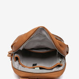 Rucksack aus recyceltem Material in Cognac.