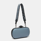 Party clutch in blue