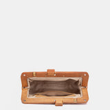 Orangefarbene Party-Clutch