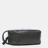 Fierfraubedürftig in Blau