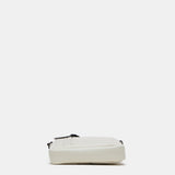 Handtasche für das Handy aus recycelten beige Stoffen.