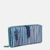 Cartera grande en piel con estampado en azul