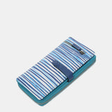 Cartera grande en piel con estampado en azul