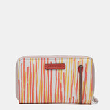 Cartera mediana en piel con estampado en coral