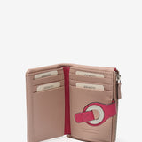 Small wallet with metal clasp in pink leather