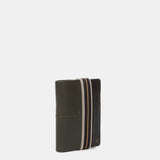 Cartera de hombre de piel con protección RFID en verde