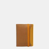Cartera de hombre de piel combinada con protección RFID en camel
