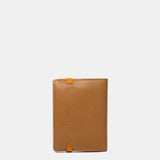 Cartera de hombre de piel combinada con protección RFID en camel