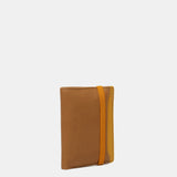 Cartera de hombre de piel combinada con protección RFID en camel