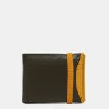 Cartera de hombre de piel combinada con protección RFID en verde