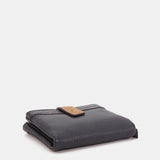 Cartera pequeña en piel negra