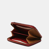 Rotes Lederkarton