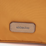 Organizer aus gelbem Stoff