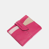 Tarjetero en piel fucsia